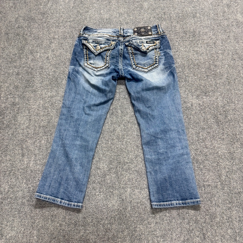 Y2K Miss Me Denim Jeans Women's 27 Capri Straight Leg Embroidered Light Wash